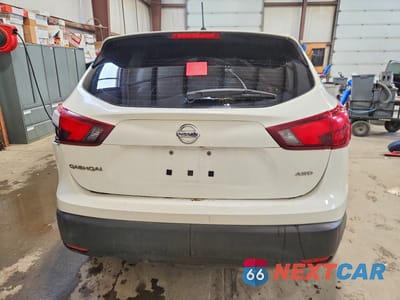 Zdjęcie 6 z 13 samochodu: 2018 NISSAN QASHQAI S VIN:JN1BJ1CR5JW210309 - miniatura