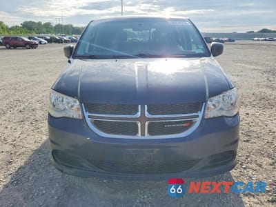 Piąte zdjęcie samochodu w środku: 2015 DODGE GRAND CARAVAN SE VIN:2C4RDGBG0FR639878 - miniatura