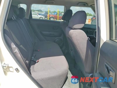 Zdjęcie 11 z 13 samochodu: 2012 KIA SOUL BASE VIN:KNDJT2A5XC7408664 - miniatura