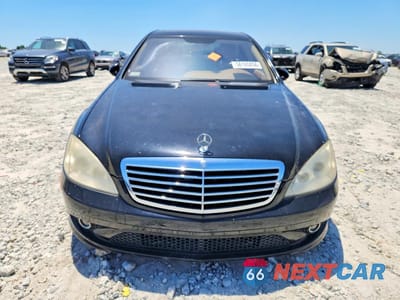 Piąte zdjęcie samochodu w środku: 2007 MERCEDES-BENZ S 550 VIN:WDDNG71X37A051511 - miniatura