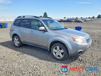 Czwarte zdjęcie samochodu z boku: 2010 SUBARU FORESTER 2.5X PREMIUM VIN:JF2SH6CC3AH908053 - miniatura