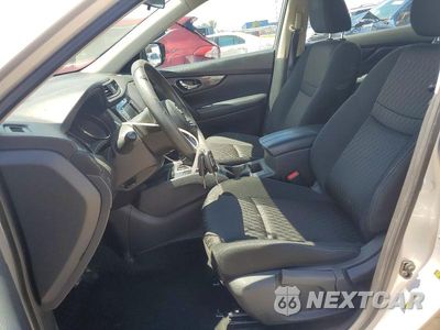 Zdjęcie 7 z 14 samochodu: 2018 NISSAN ROGUE S VIN:KNMAT2MVXJP503783 - miniatura