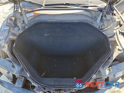 Zdjęcie 11 z 13 samochodu: 2016 TESLA MODEL S VIN:5YJSA1E27GF131444 - miniatura