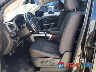 Zdjęcie 7 z 12 samochodu: 2021 NISSAN TITAN SV VIN:1N6AA1EFXMN526517 - miniatura