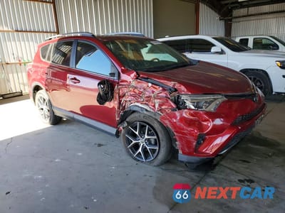Czwarte zdjęcie samochodu z boku: 2018 TOYOTA RAV4 SE VIN:2T3JFREV7JW855724 - miniatura