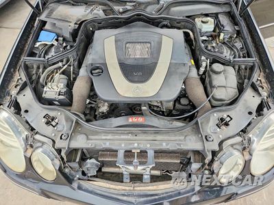 Zdjęcie 11 z 12 samochodu: 2007 MERCEDES-BENZ E 350 VIN:WDBUF56X57B111271 - miniatura