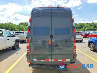 Zdjęcie 6 z 13 samochodu: 2018 MERCEDES-BENZ SPRINTER 2500 VIN:WD3PE7CD2JP623436 - miniatura