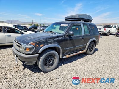 1998 FORD EXPLORER 1FMYU24E6WUB28975 - główne zdjęcie licytacji z USA - miniatura
