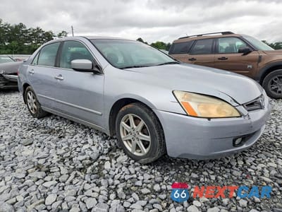 Czwarte zdjęcie samochodu z boku: 2004 HONDA ACCORD EX VIN:1HGCM66504A104741 - miniatura