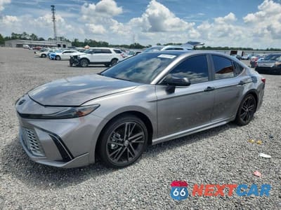 2025 TOYOTA CAMRY 4T1DAACK3SU562421 - główne zdjęcie licytacji z USA - miniatura