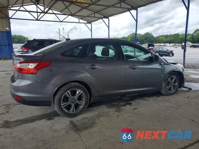 Trzecie zdjęcie samochodu z tyłu: 2012 FORD FOCUS SE VIN:1FAHP3F2XCL226225 - miniatura