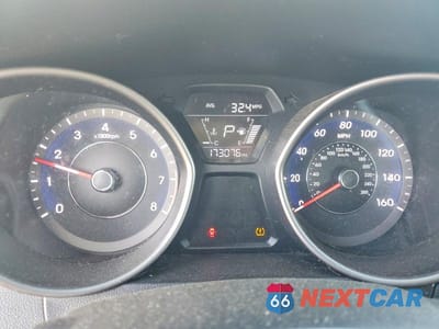Zdjęcie 9 z 12 samochodu: 2015 HYUNDAI ELANTRA SE VIN:5NPDH4AE5FH605915 - miniatura