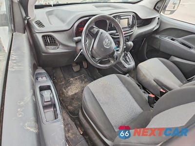 Zdjęcie 8 z 13 samochodu: 2017 RAM PROMASTER CITY VIN:ZFBERFABXH6H03988 - miniatura