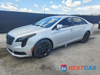 2019 CADILLAC XTS LUXURY 2G61M5S38K9154027 - główne zdjęcie licytacji z USA - miniatura
