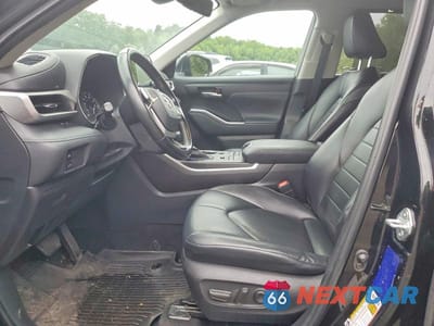 Zdjęcie 7 z 14 samochodu: 2022 TOYOTA HIGHLANDER XLE VIN:5TDGZRBH6NS583660 - miniatura