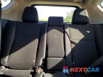 Zdjęcie 10 z 14 samochodu: 2016 TOYOTA RAV4 LE VIN:2T3BFREV6GW447924 - miniatura