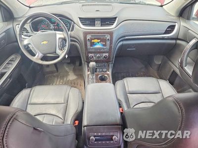 Zdjęcie 8 z 13 samochodu: 2015 CHEVROLET TRAVERSE LTZ VIN:1GNKVJKD9FJ332688 - miniatura