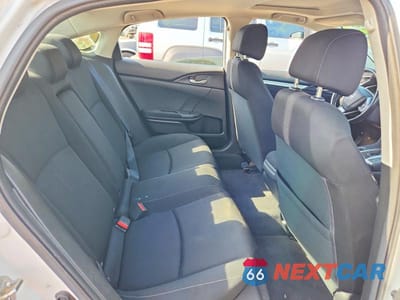 Zdjęcie 10 z 12 samochodu: 2019 HONDA CIVIC EX VIN:19XFC1F38KE201003 - miniatura