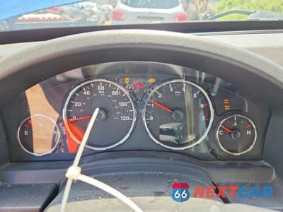 Zdjęcie 9 z 13 samochodu: 2009 JEEP LIBERTY SPORT VIN:1J8GN28K69W546323 - miniatura