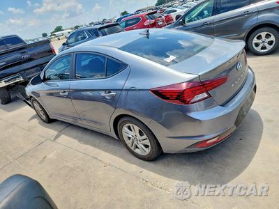 Drugie zdjęcie samochodu z przodu: 2019 HYUNDAI ELANTRA SEL VIN:5NPD84LF8KH482420 - miniatura