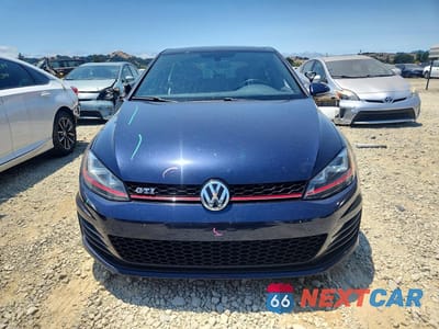 Piąte zdjęcie samochodu w środku: 2016 VOLKSWAGEN GTI S/SE VIN:3VW5T7AU8GM061057 - miniatura