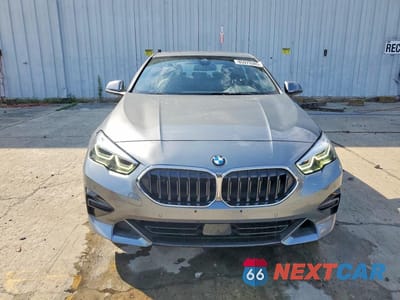 Piąte zdjęcie samochodu w środku: 2024 BMW 228XI VIN:WBA73AK09R7R50061 - miniatura