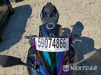 Piąte zdjęcie samochodu w środku: 2019 KAWASAKI MOTOCYCLE VIN:JKAEXKH16KDA31689 - miniatura