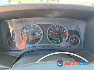 Zdjęcie 9 z 13 samochodu: 2007 JEEP PATRIOT SPORT VIN:1J8FF28W57D170623 - miniatura
