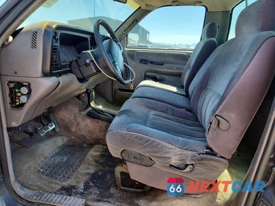 Zdjęcie 7 z 12 samochodu: 1994 DODGE RAM 2500 VIN:1B7KF26WXRS602159 - miniatura