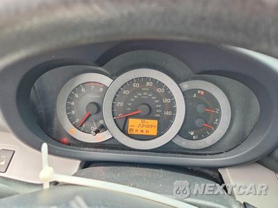 Zdjęcie 9 z 13 samochodu: 2010 TOYOTA RAV4 BASE VIN:JTMBK4DV5AD011750 - miniatura