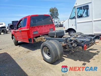 Drugie zdjęcie samochodu z przodu: 2017 FORD F350 CHSCB VIN:1FD8X3GT4HEE22430 - miniatura