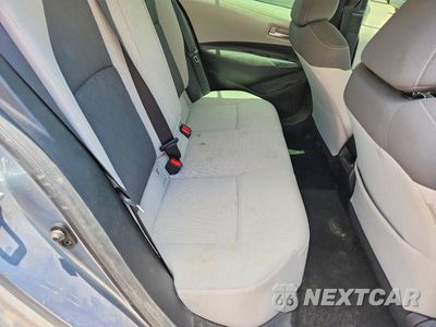Zdjęcie 10 z 12 samochodu: 2020 TOYOTA COROLLA LE VIN:JTDEPRAE1LJ109548 - miniatura
