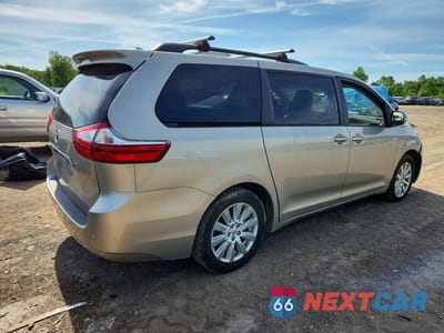 Trzecie zdjęcie samochodu z tyłu: 2017 TOYOTA SIENNA LIMITED PREMIUM 7-PASSENGER VIN:5TDDZ3DC1HS154108 - miniatura