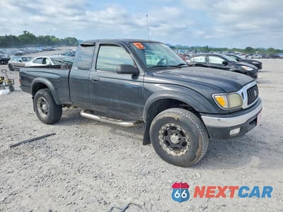 Czwarte zdjęcie samochodu z boku: 2004 TOYOTA TACOMA XTRACAB VIN:5TEWM72N64Z377356 - miniatura