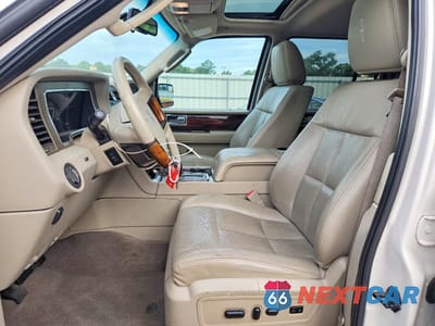 Zdjęcie 7 z 13 samochodu: 2013 LINCOLN NAVIGATOR VIN:5LMJJ2H5XDEL06122 - miniatura