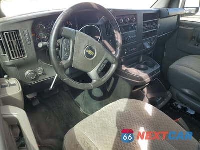 Zdjęcie 8 z 13 samochodu: 2022 CHEVROLET EXPRESS G3500 VIN:1GCZGGF77N1185522 - miniatura
