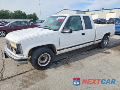 1998 GMC SIERRA C1500 2GTEC19R1W1523058 - główne zdjęcie licytacji z USA - miniatura