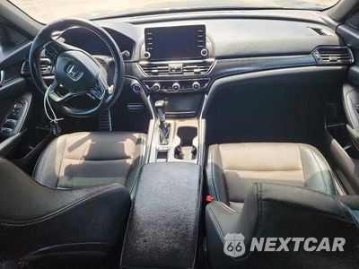 Zdjęcie 8 z 13 samochodu: 2019 HONDA ACCORD SPORT VIN:1HGCV1F38KA091250 - miniatura