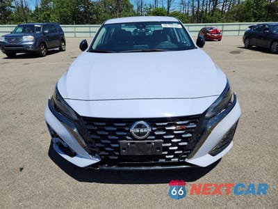 Piąte zdjęcie samochodu w środku: 2024 NISSAN ALTIMA SR VIN:1N4BL4CW4RN415044 - miniatura