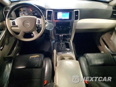 Zdjęcie 8 z 13 samochodu: 2010 JEEP GRAND CHEROKEE LIMITED VIN:1J4RR5GT0AC147729 - miniatura
