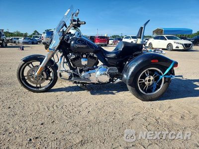 Trzecie zdjęcie samochodu z tyłu: 2016 HARLEY-DAVIDSON FLRT FREE WHEELER VIN:1HD1MCM19GB855256 - miniatura