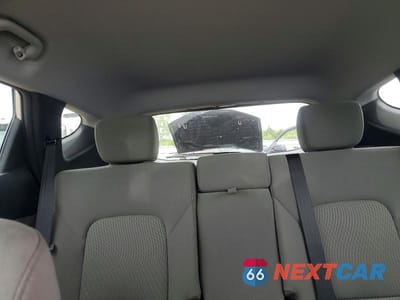 Zdjęcie 10 z 13 samochodu: 2017 HYUNDAI SANTA FE SPORT 2.4L VIN:5XYZT3LB0HG394490 - miniatura