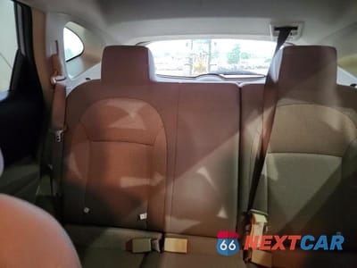 Zdjęcie 10 z 13 samochodu: 2013 NISSAN ROGUE S VIN:JN8AS5MV4DW621718 - miniatura