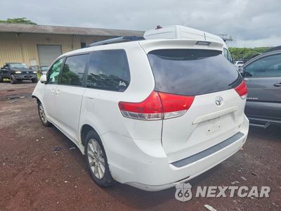 Drugie zdjęcie samochodu z przodu: 2013 TOYOTA SIENNA LE VIN:5TDJK3DC1DS056729 - miniatura