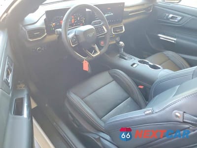 Zdjęcie 8 z 12 samochodu: 2026 FORD MUSTANG VIN:1FA6P8THXT5121668 - miniatura