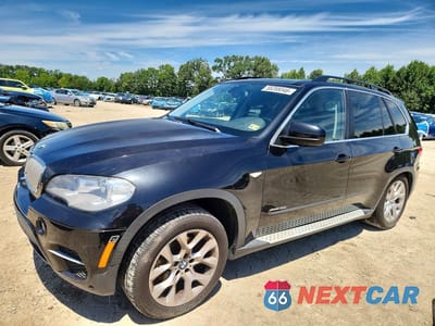 2013 BMW X5 XDRIVE35I 5UXZV4C55D0B24005 - główne zdjęcie licytacji z USA - miniatura
