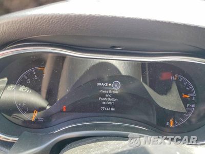Zdjęcie 9 z 13 samochodu: 2022 JEEP GRAND CHEROKEE LAREDO E VIN:1C4RJEAG4NC155959 - miniatura