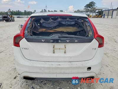Zdjęcie 6 z 12 samochodu: 2015 VOLVO V60 PREMIER VIN:YV126MEB7F1200752 - miniatura