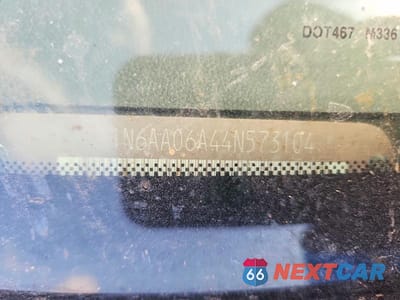 Zdjęcie 12 z 12 samochodu: 2004 NISSAN TITAN XE VIN:1N6AA06A44N573104 - miniatura
