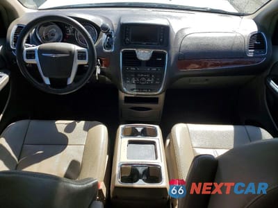 Zdjęcie 8 z 14 samochodu: 2016 CHRYSLER TOWN & COUNTRY TOURING VIN:2C4RC1BG1GR253424 - miniatura